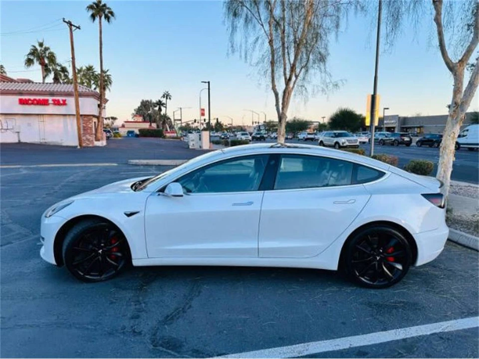 2019 Tesla Model 3 - Image 28 of 29