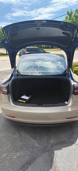 2019 Tesla Model 3 - Image 13 of 14