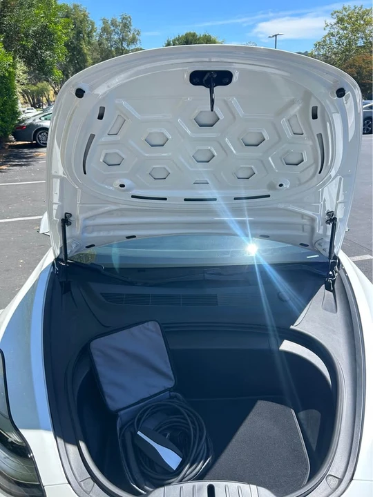 2019 Tesla Model 3 - Image 4 of 12