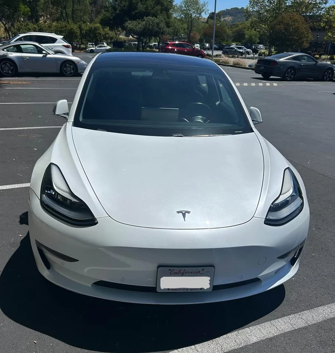2019 Tesla Model 3 - Image 3 of 12