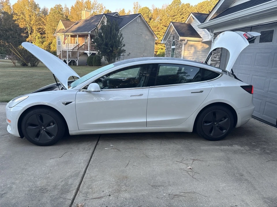 2019 Tesla Model 3 - Image 8 of 21