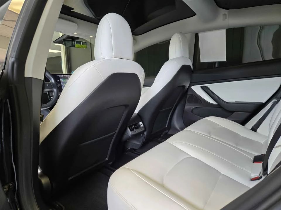 2019 Tesla Model 3 - Image 9 of 15