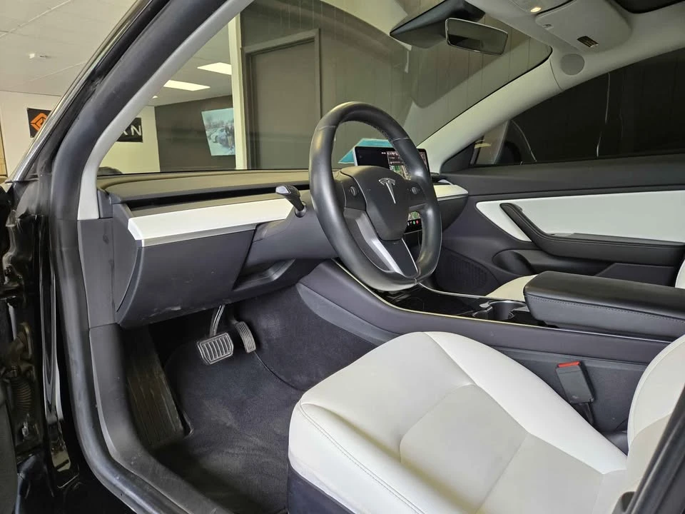 2019 Tesla Model 3 - Image 7 of 15