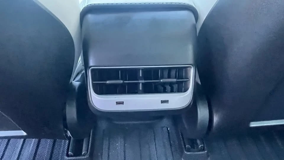 2019 Tesla Model 3 - Image 15 of 16