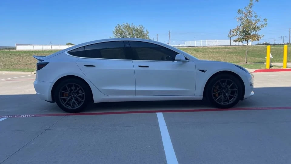 2019 Tesla Model 3 - Image 7 of 16