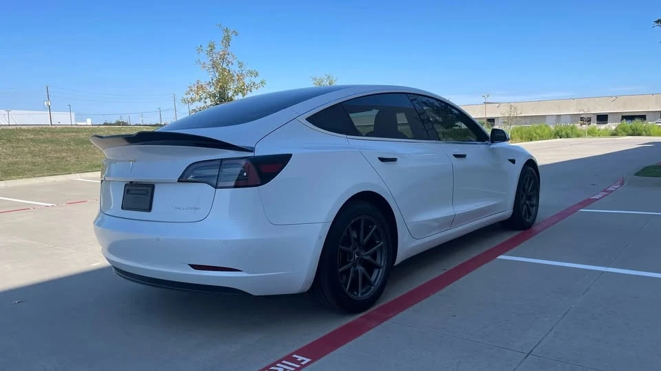 2019 Tesla Model 3 - Image 3 of 16