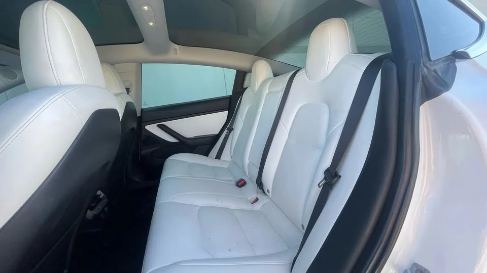 2019 Tesla Model 3 - Image 14 of 16