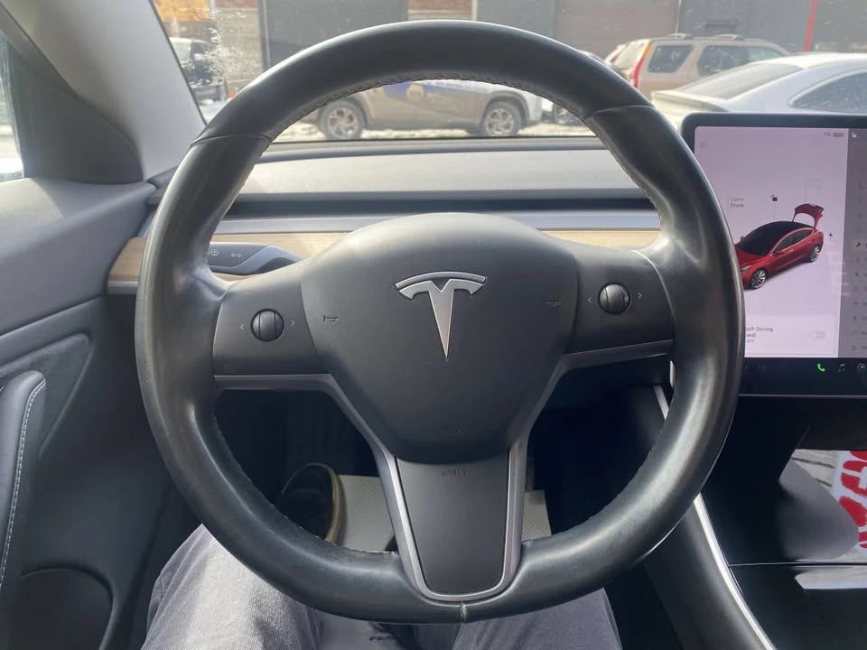 2019 Tesla Model 3 - Image 11 of 15