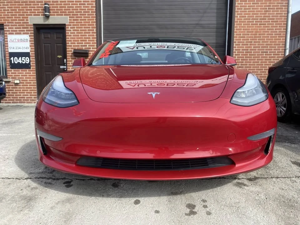 2019 Tesla Model 3 - Image 2 of 15
