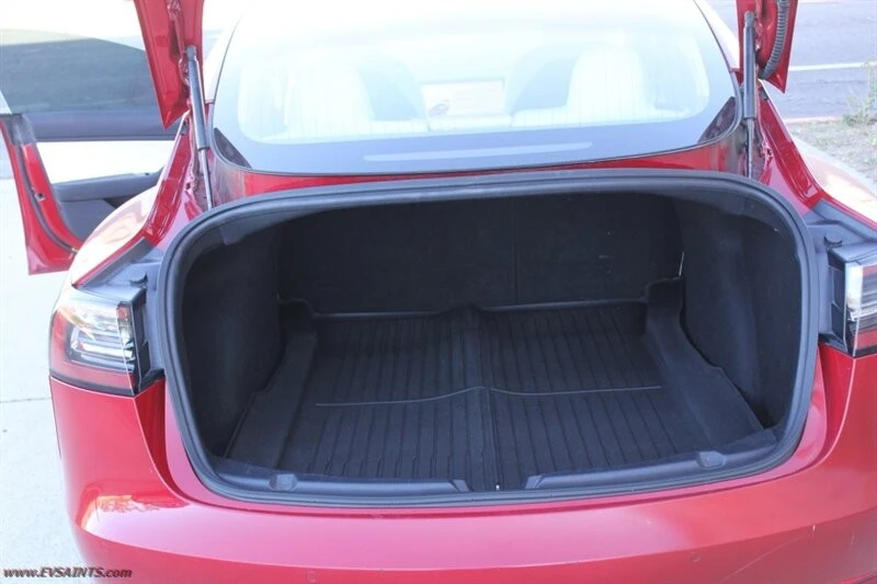 2019 Tesla Model 3 - Image 16 of 19