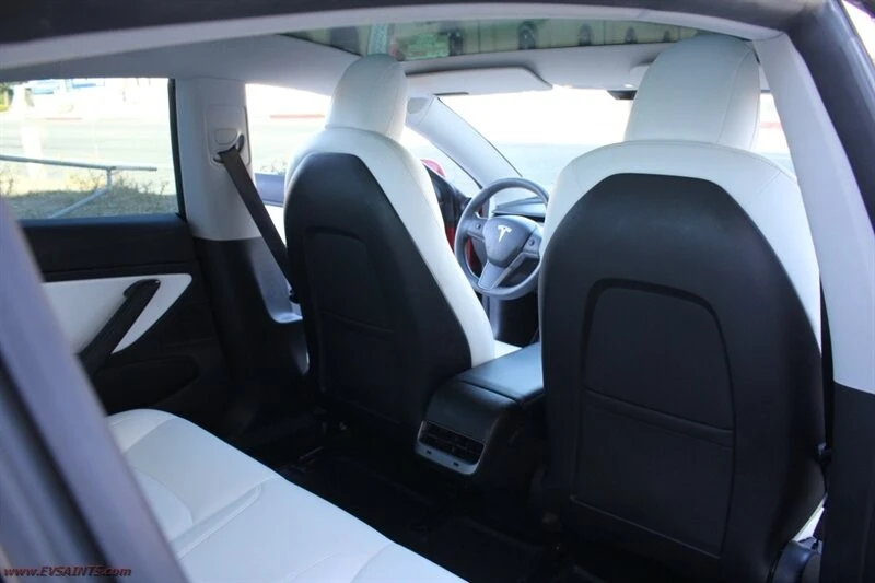 2019 Tesla Model 3 - Image 15 of 19