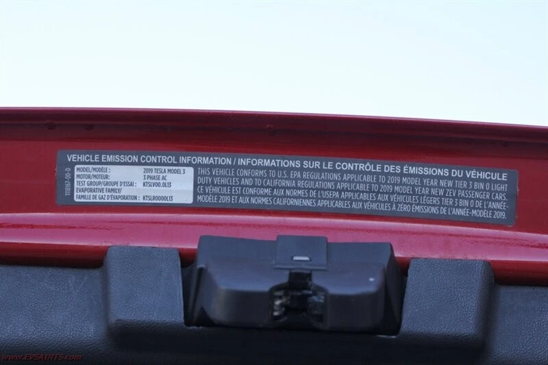 2019 Tesla Model 3 - Image 17 of 19