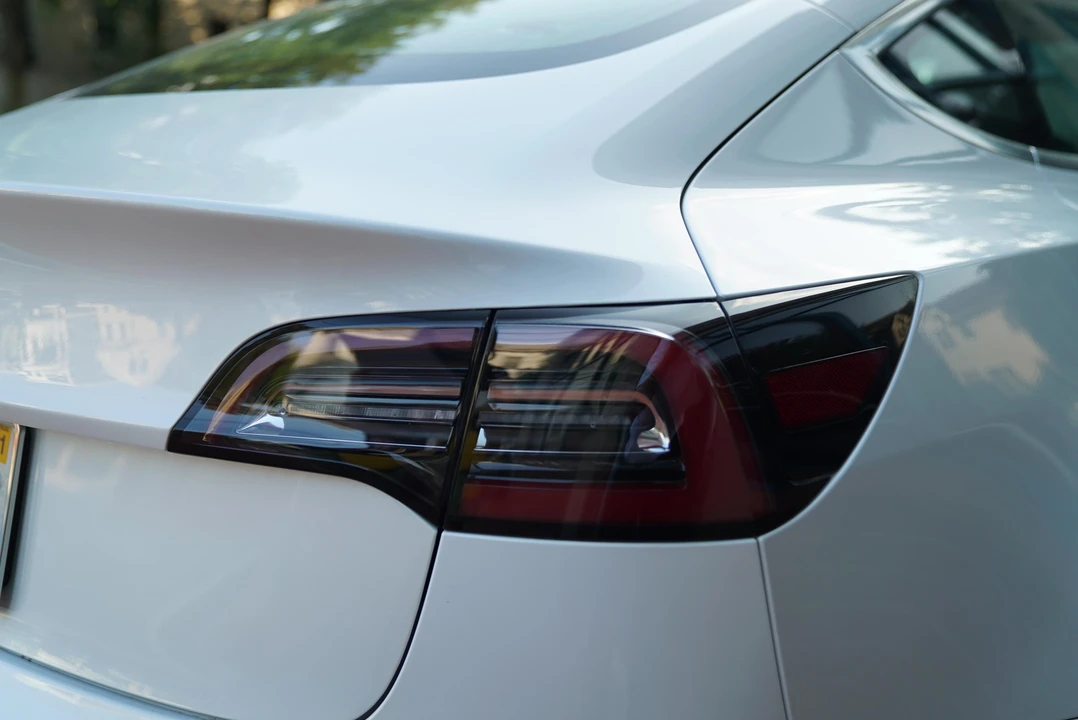 2019 Tesla Model 3 - Image 22 of 31