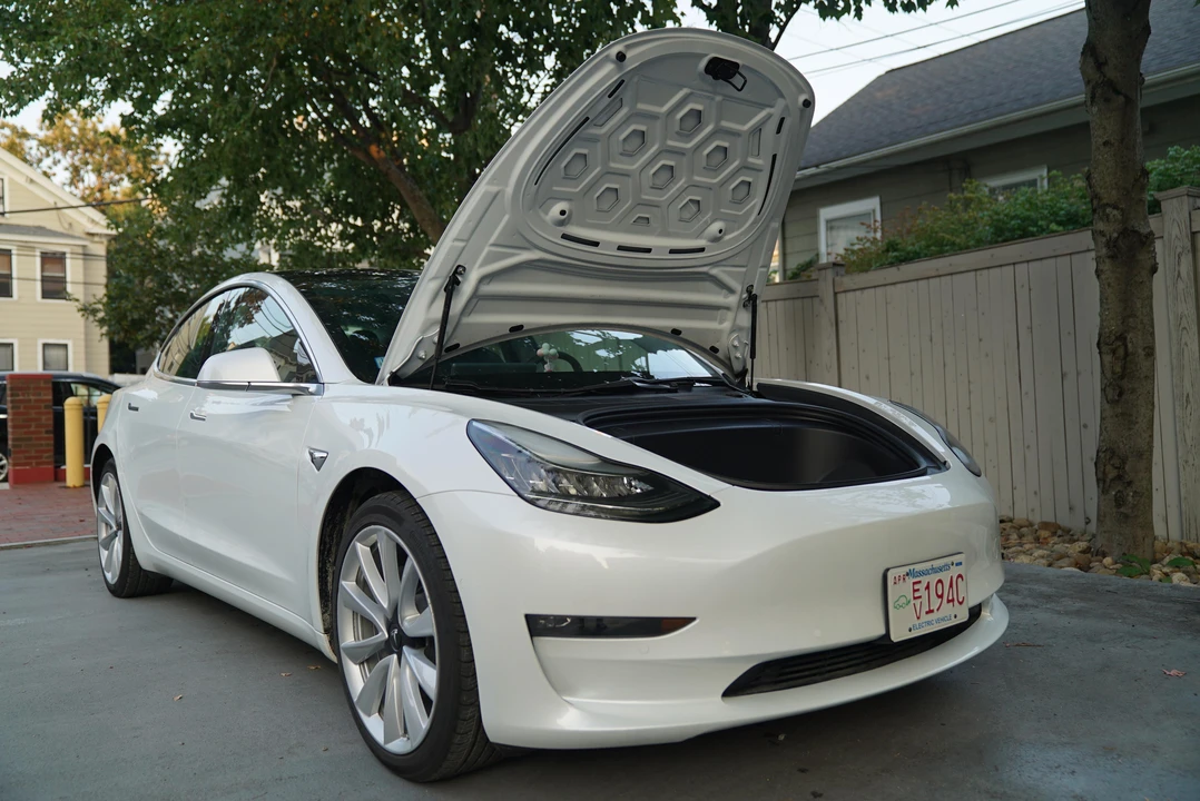 2019 Tesla Model 3 - Image 12 of 31