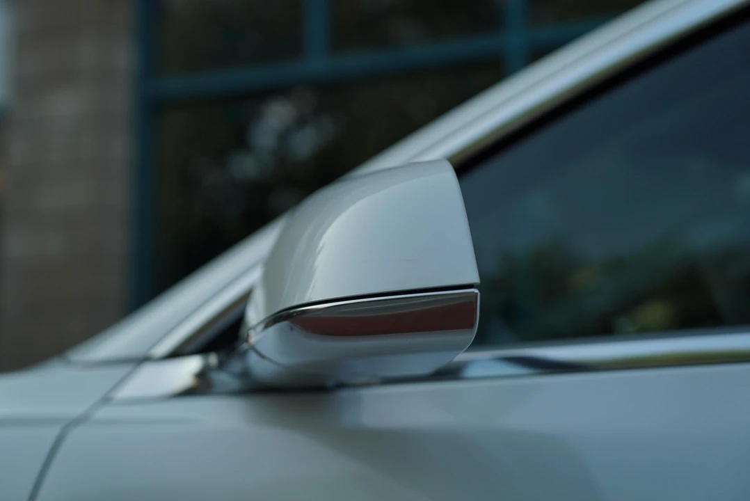 2019 Tesla Model 3 - Image 17 of 31
