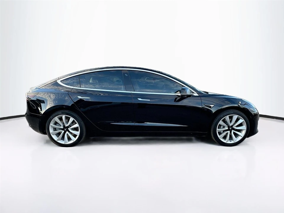 2019 Tesla Model 3 - Image 13 of 14