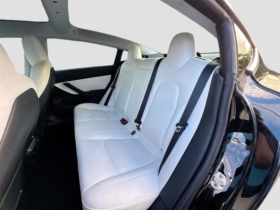 2019 Tesla Model 3 - Image 10 of 14