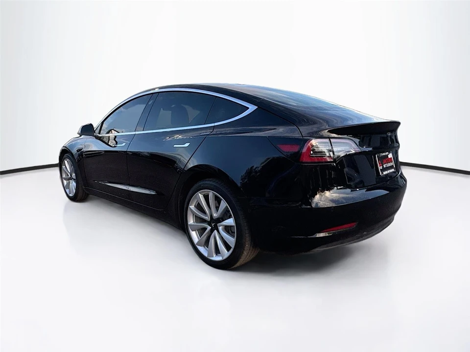 2019 Tesla Model 3 - Image 5 of 14