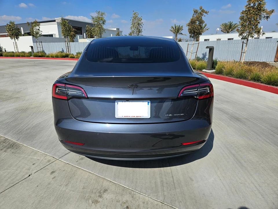 2019 Tesla Model 3 - Image 15 of 31