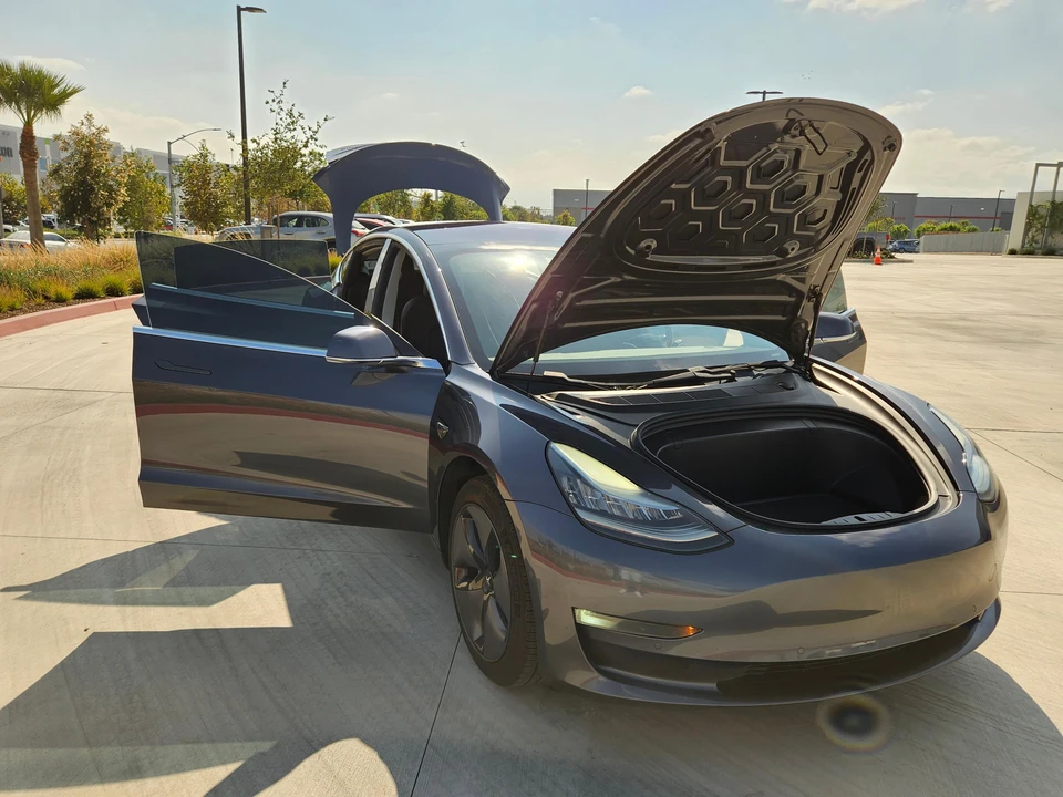 2019 Tesla Model 3 - Image 30 of 31