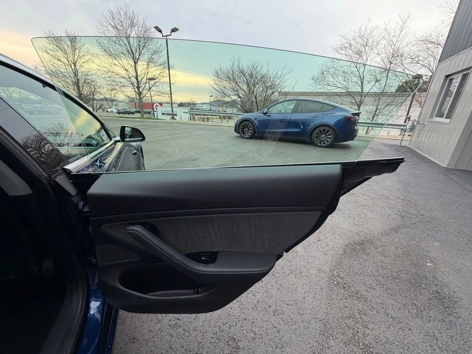2019 Tesla Model 3 - Image 11 of 16