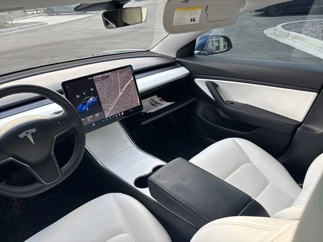 2019 Tesla Model 3 - Image 17 of 21