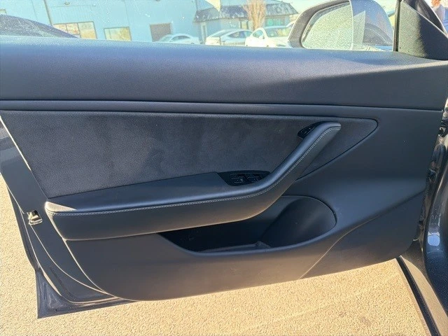 2019 Tesla Model 3 - Image 11 of 21