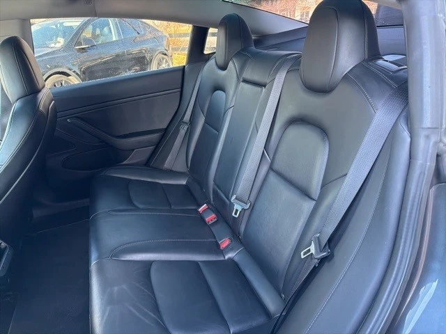 2019 Tesla Model 3 - Image 16 of 21