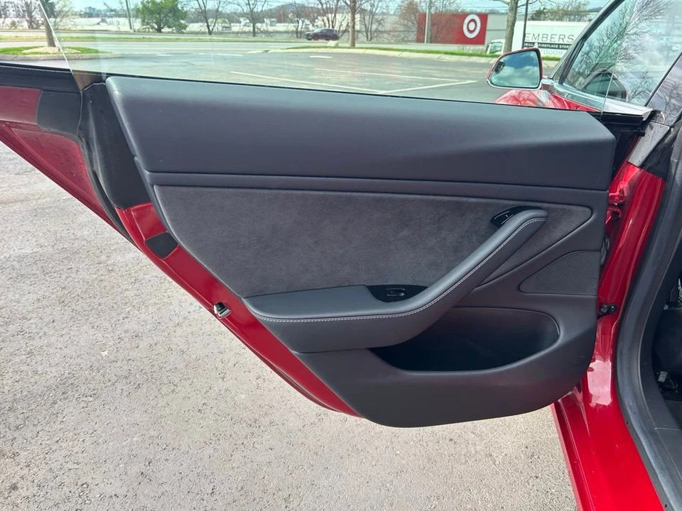 2019 Tesla Model 3 - Image 12 of 17