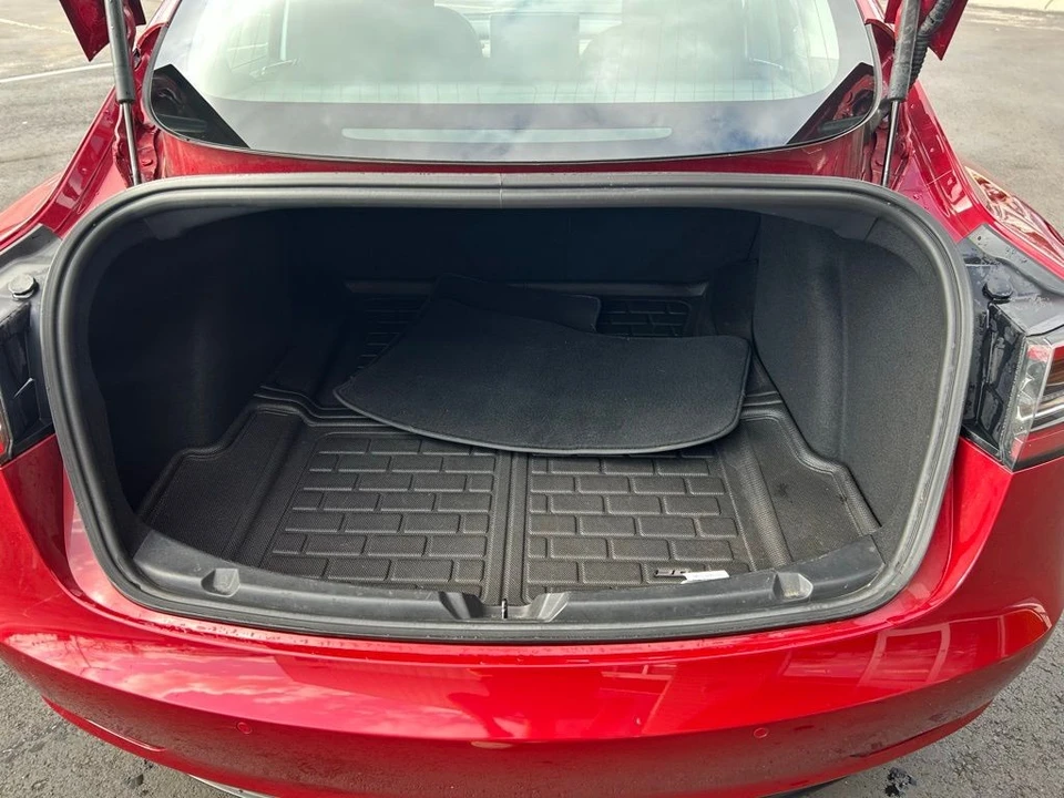 2019 Tesla Model 3 - Image 7 of 17