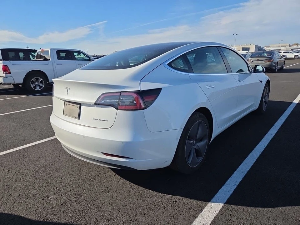 2019 Tesla Model 3 - Image 3 of 7