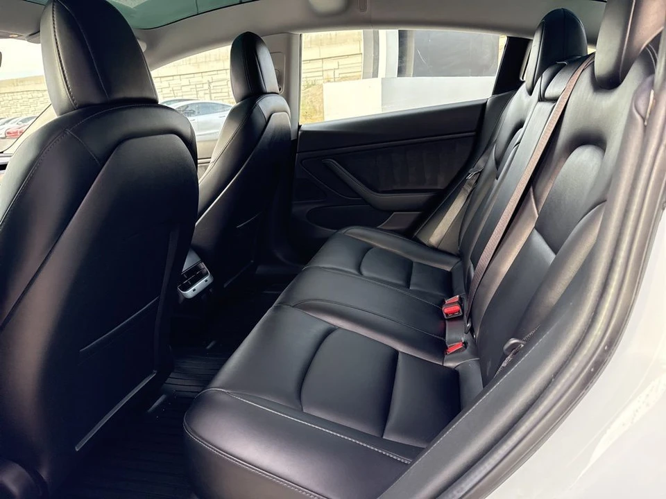2019 Tesla Model 3 - Image 15 of 21