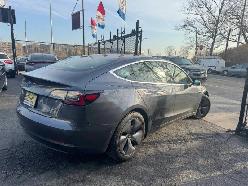 2019 Tesla Model 3 - Image 3 of 7
