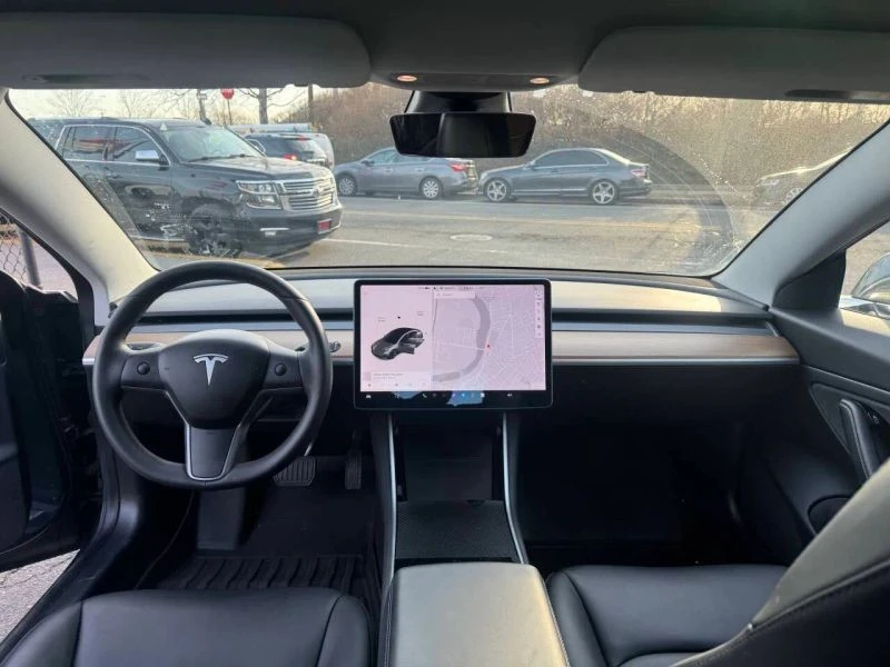 2019 Tesla Model 3 - Image 6 of 7