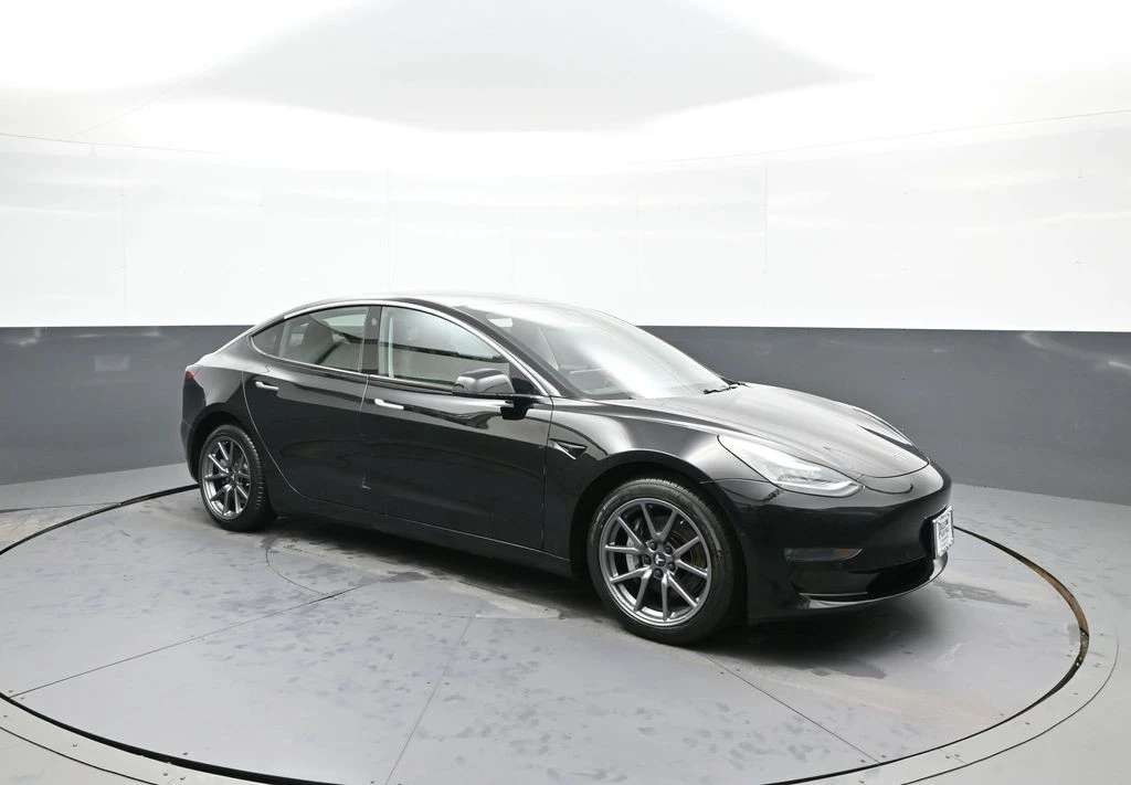 2019 Tesla Model 3 - Image 4 of 31