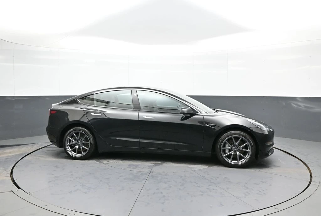 2019 Tesla Model 3 - Image 5 of 31