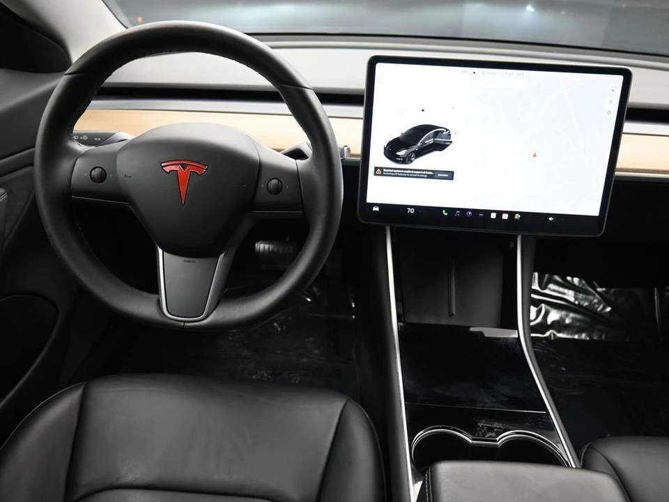 2019 Tesla Model 3 - Image 21 of 31