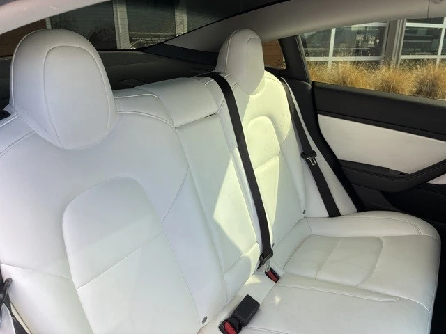 2019 Tesla Model 3 - Image 19 of 21
