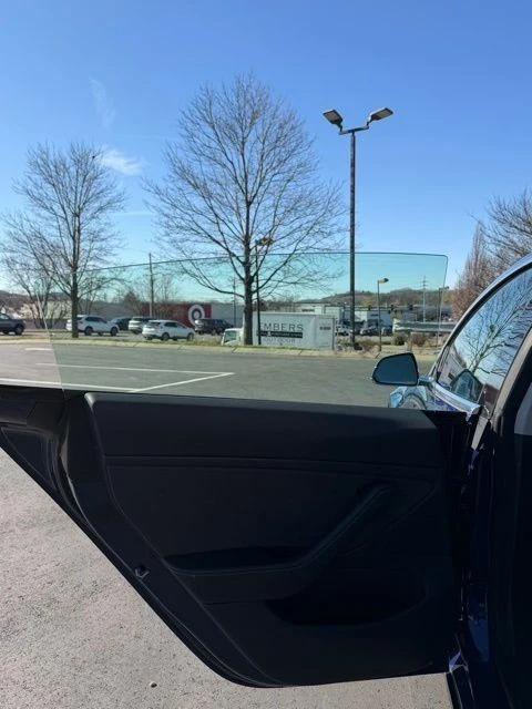 2019 Tesla Model 3 - Image 9 of 19