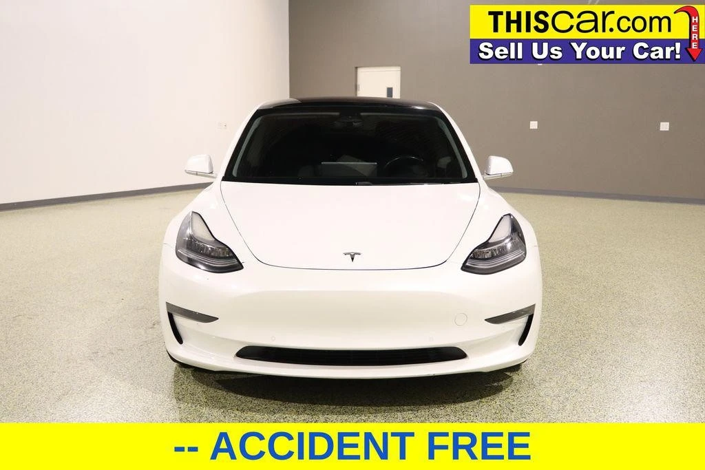 2019 Tesla Model 3 - Image 2 of 12