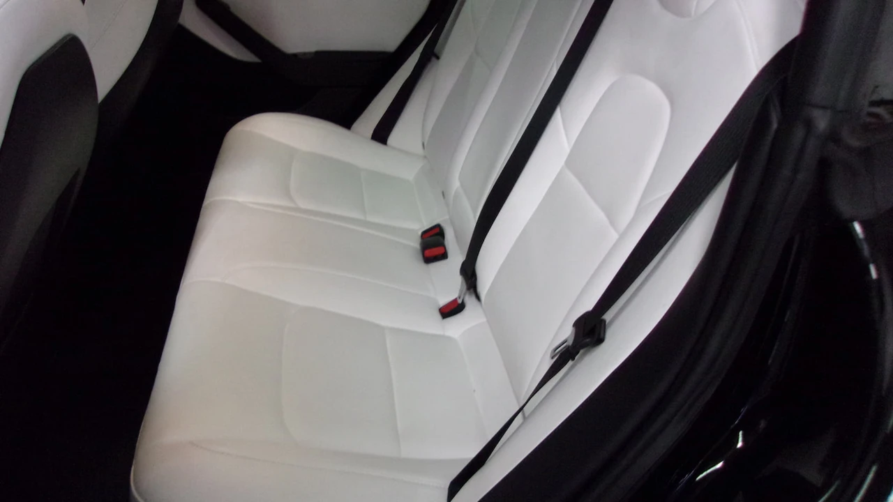 2019 Tesla Model 3 - Image 5 of 14