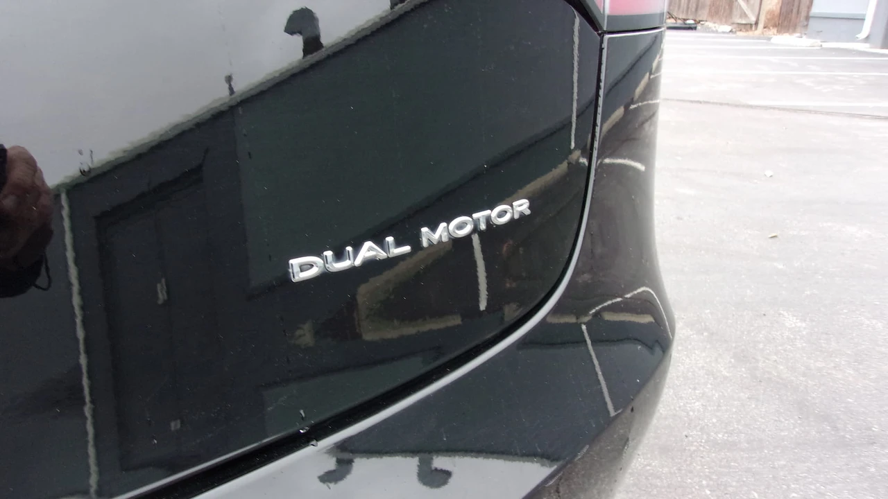 2019 Tesla Model 3 - Image 9 of 14