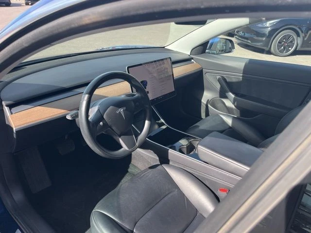 2019 Tesla Model 3 - Image 10 of 21