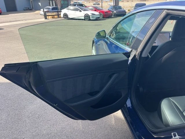 2019 Tesla Model 3 - Image 12 of 21