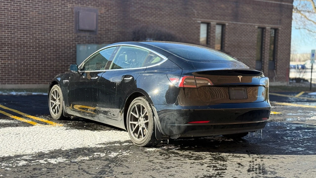2019 Tesla Model 3 - Image 5 of 21