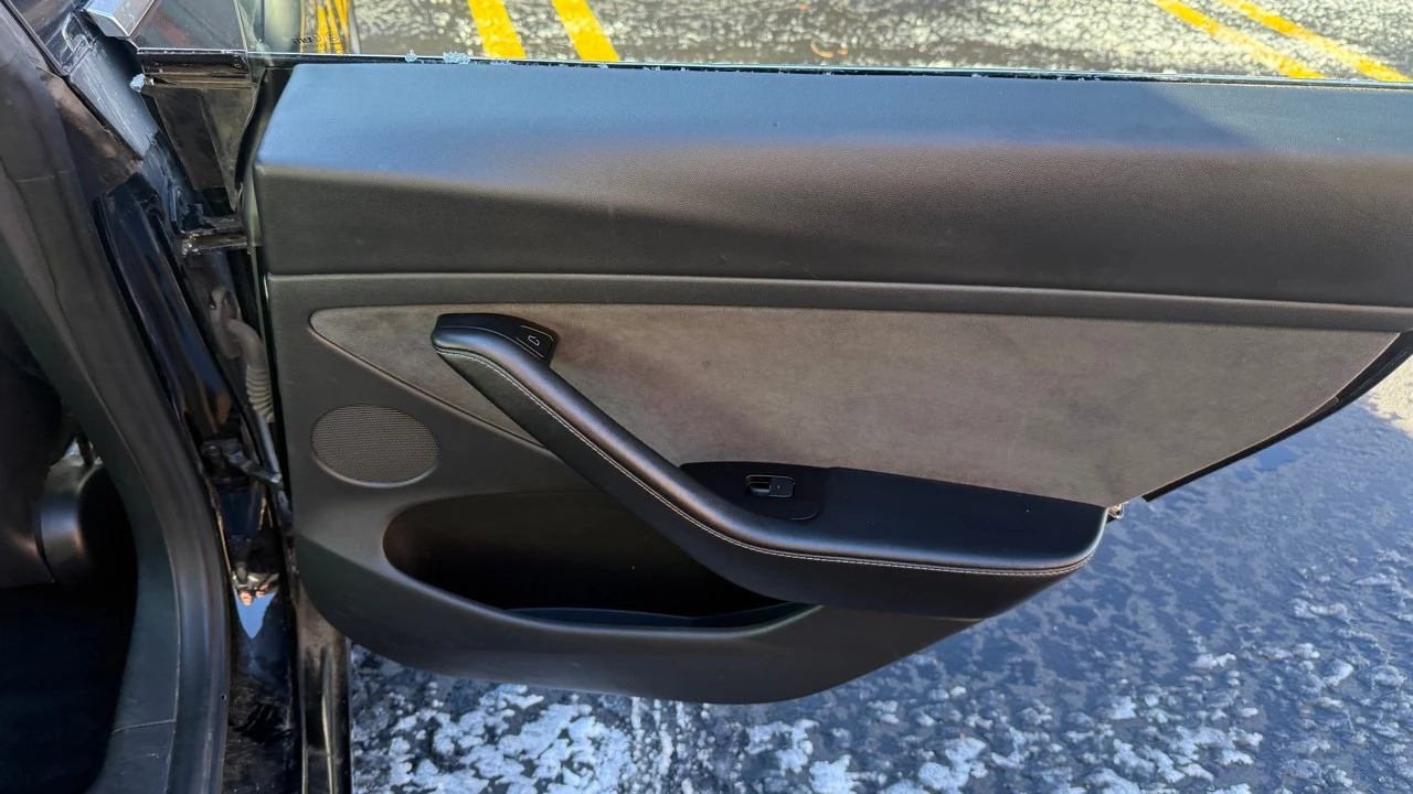 2019 Tesla Model 3 - Image 21 of 21