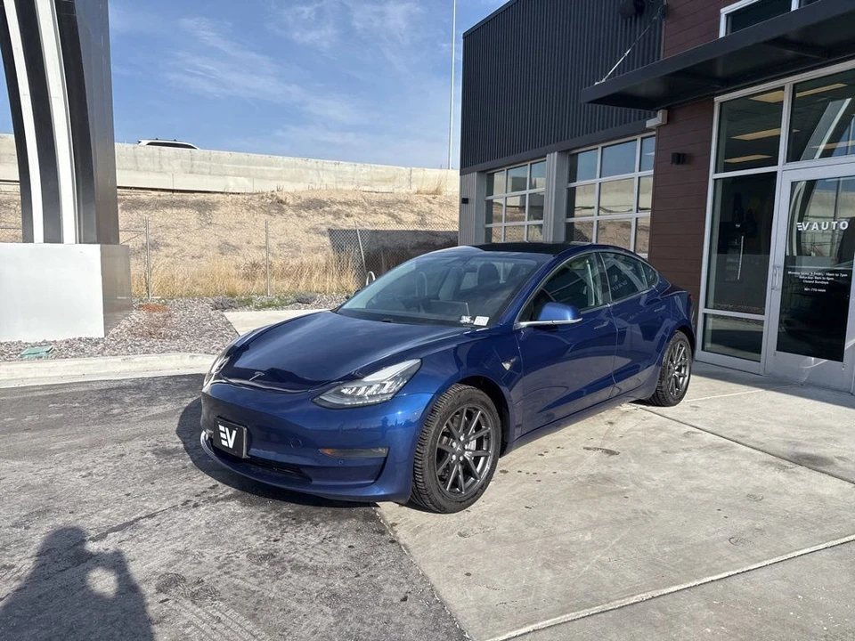 2019 Tesla Model 3 - Image 3 of 21