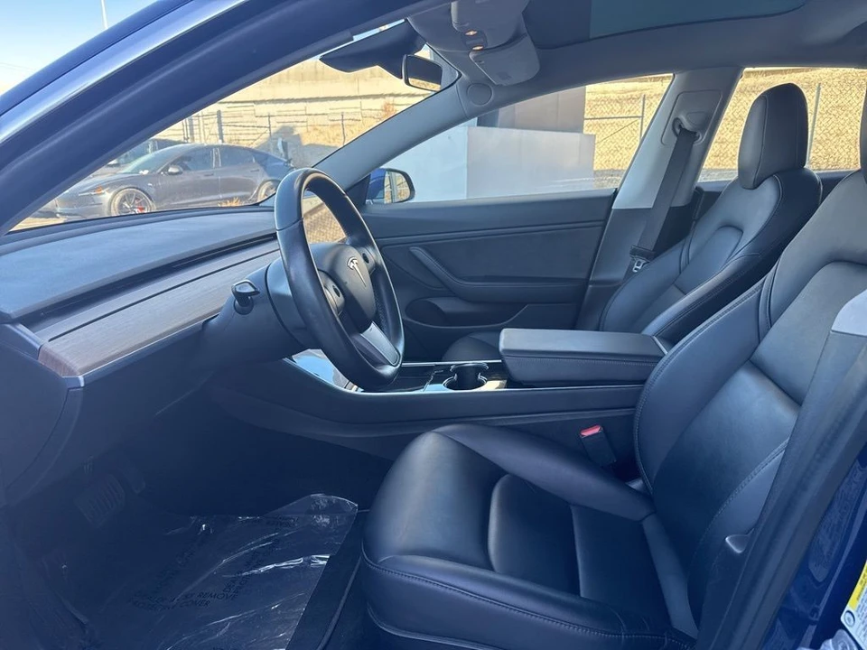 2019 Tesla Model 3 - Image 12 of 21