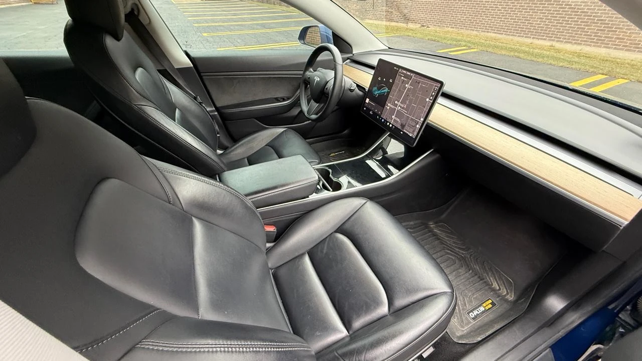 2019 Tesla Model 3 - Image 10 of 21