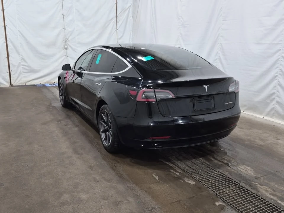 2019 Tesla Model 3 - Image 4 of 4